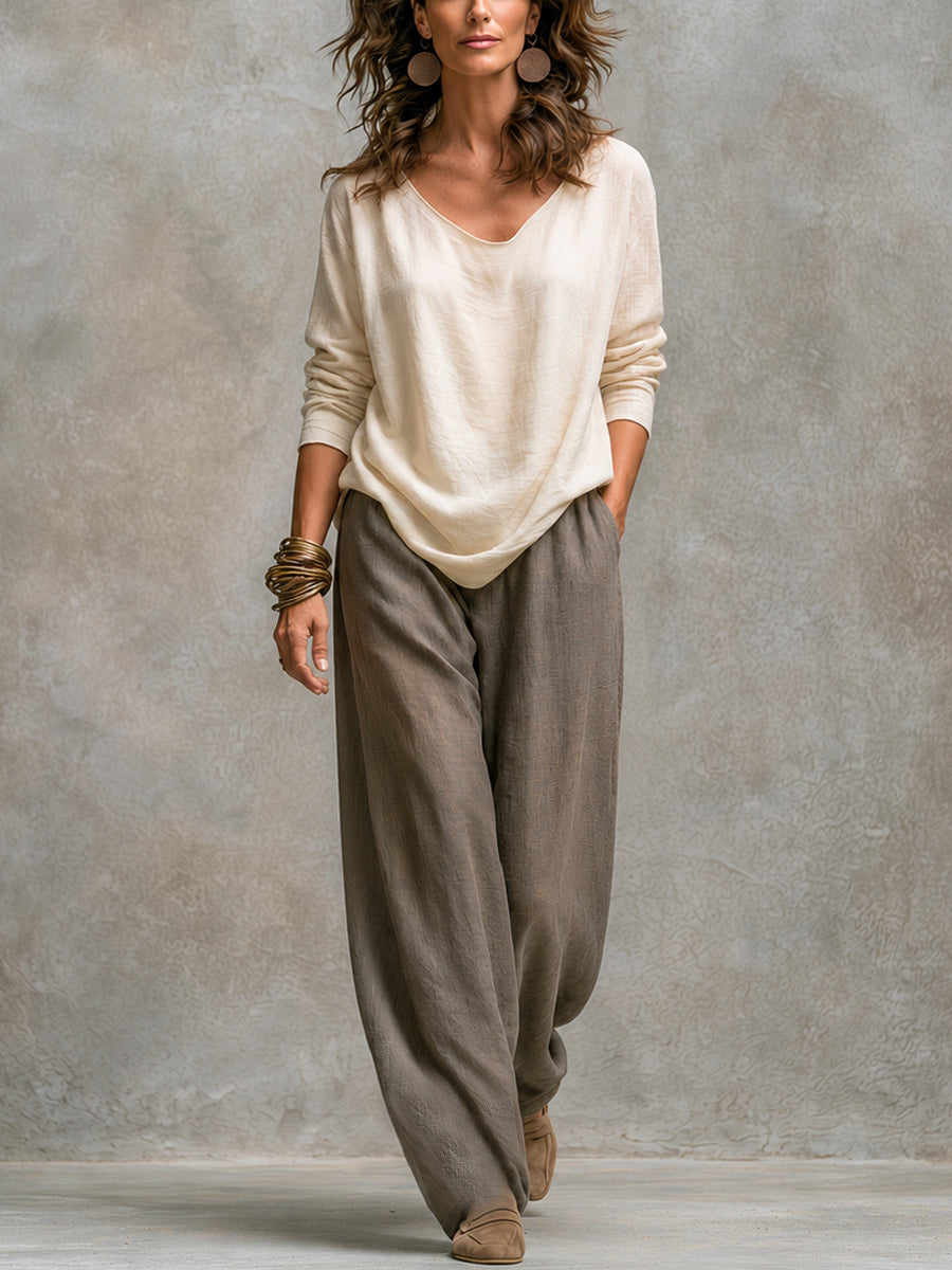 Costanza | Three-piece beige and gray layered casual outfit with wide-leg pants, elegant
