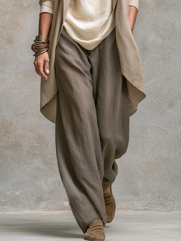 Costanza | Three-piece beige and gray layered casual outfit with wide-leg pants, elegant